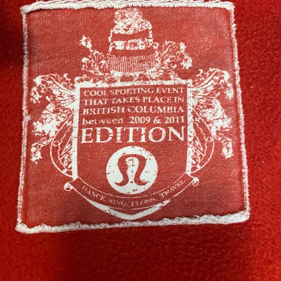 Lululemon Rare Hoodie Cool Sporting Event 2009&2011 - Picture 9 of 9